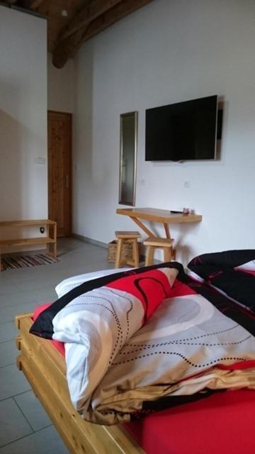Bellevue Chambres D'Hotes Tence ภายนอก รูปภาพ